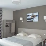 Aparthotel Park & 3*