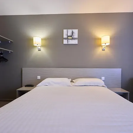 Aparthotel Park & 3*