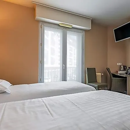 Park & Aparthotel 3*