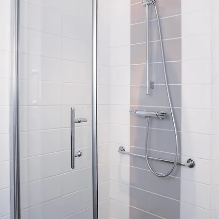 Park & Aparthotel 3*