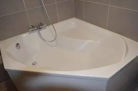 Park & Aparthotel 3*