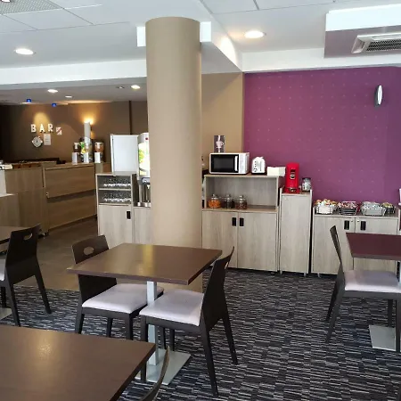 Park & 公寓式酒店 3*