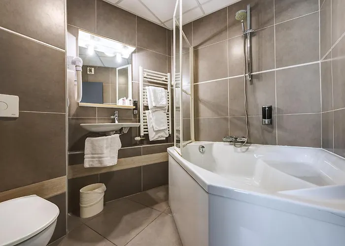 Aparthotel Park & 3*